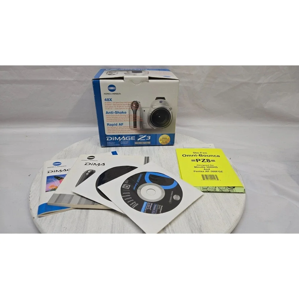 Konica Minolta DiMAGE Z3 Camera w/ Flash,Charger,Optika Lenses,Filters,Bag WORKS